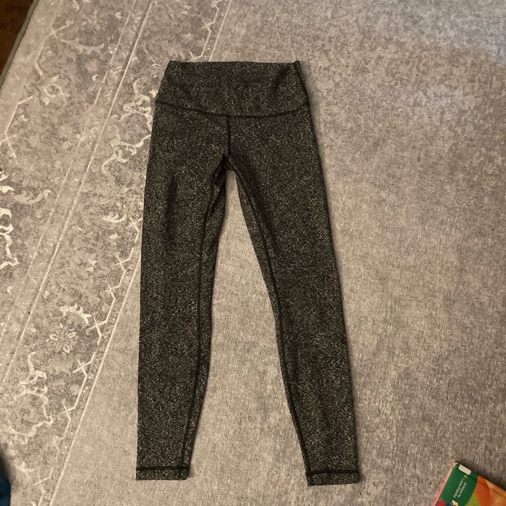 Lululemon tights